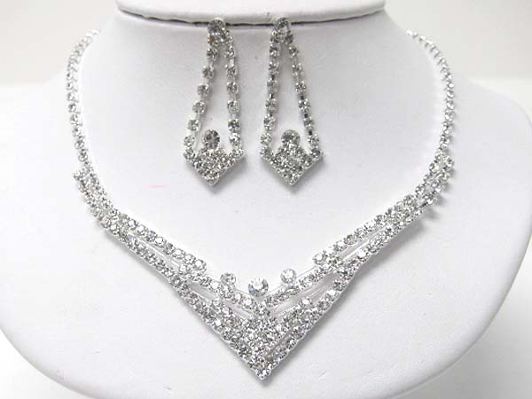 Rhinestone v necklace earring set