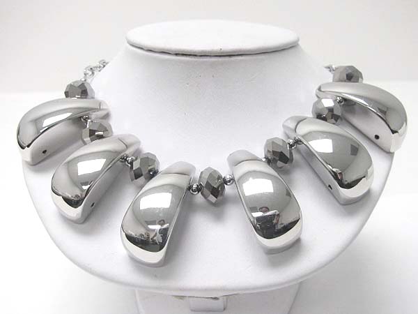 Chunky metal nugget and facet beads neckalce earring set