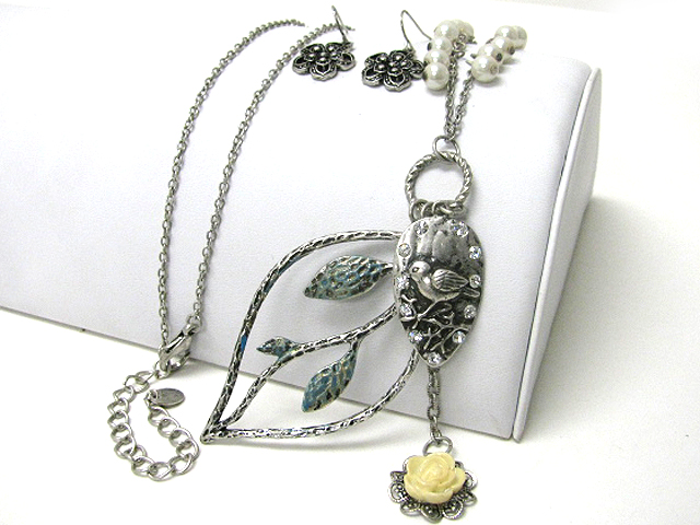 Retro vintage style  artcraft bird and flower pealr and chain long necklace earring set