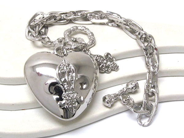 Metal puffy heart fleur de lis chain bracelet