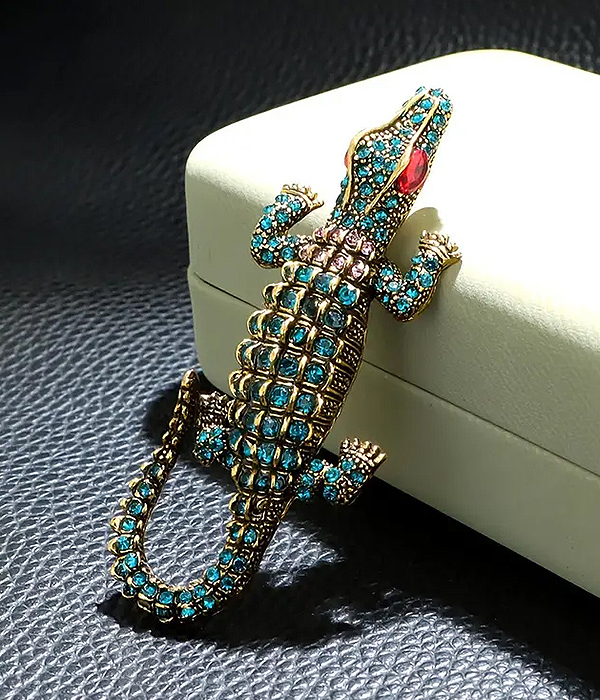 Retro crystal crocodile brooch or pin