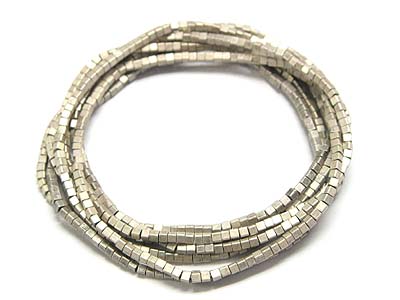 Multi row metal seed cube beads link stretch bracelet