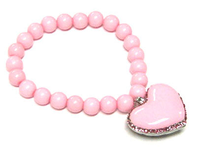 Crystal edge acryl puffy heart edangle stretch bracelet 