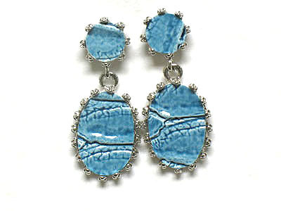 Snake skin pattern earring