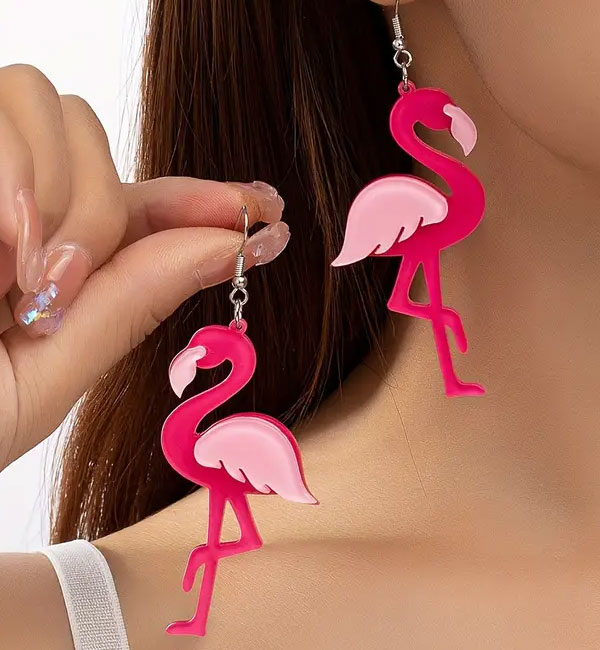 Acryl pink flamingo dangle earrings