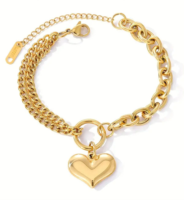 Gold heart charm link bracelet