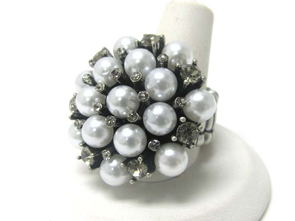 Crystal and pearl deco round stretch ring