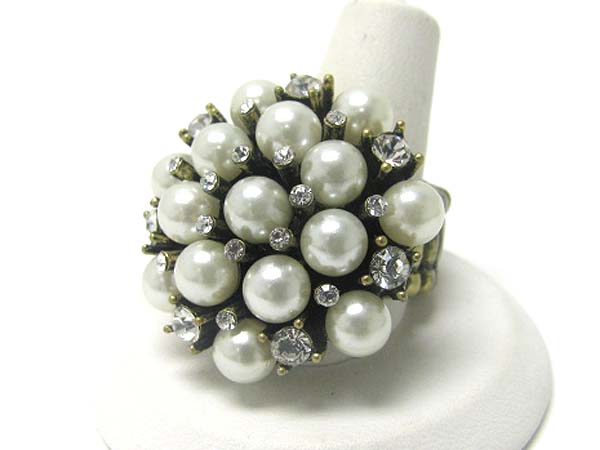 Crystal and pearl deco round stretch ring