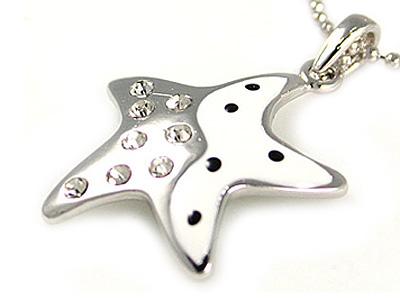 Made in korea whitegold plating and white enamel crystal starfish necklace