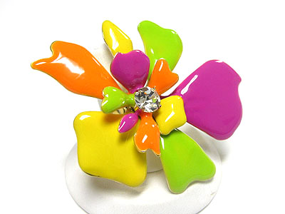 Crystal center enamel metal large flower ring