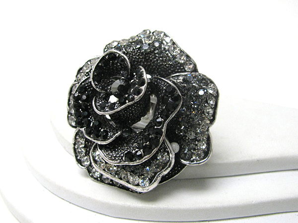 Crystal stud rose ring