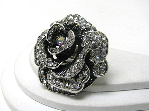 Crystal stud rose ring