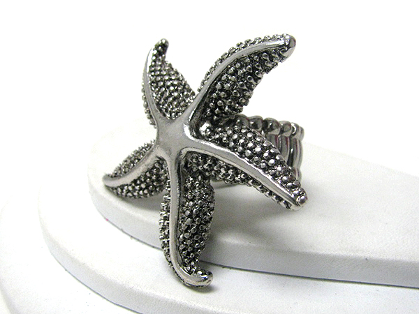 Large star fish stretch ring