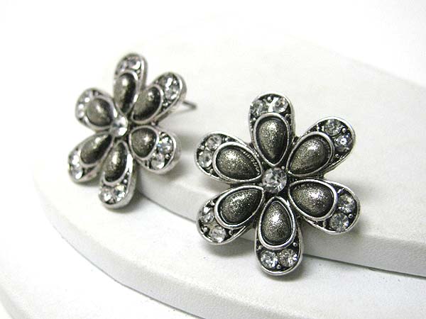 Crystal deco flower earrings