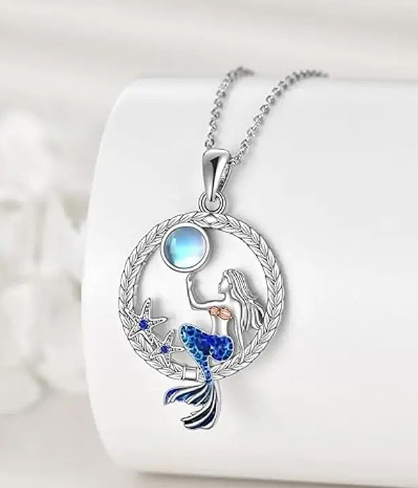 Sealife theme pendant necklace - mermaid and starfish