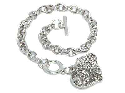 Crystal heart toggle bracelet