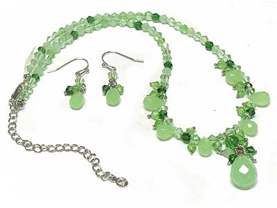 Facet semi precious stone and glass beads necklace and earring set