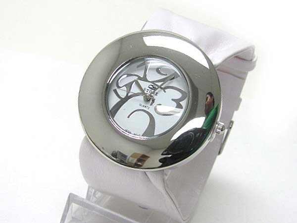 Designer dial round metal face leather scarf band watch