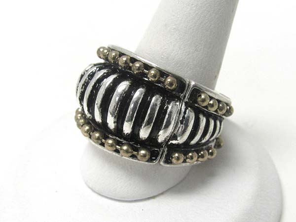 Cable textured metal stretch ring