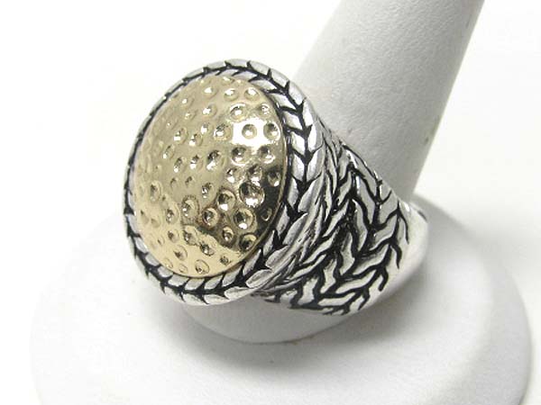 Round dimple textured two tone metal stretch ring