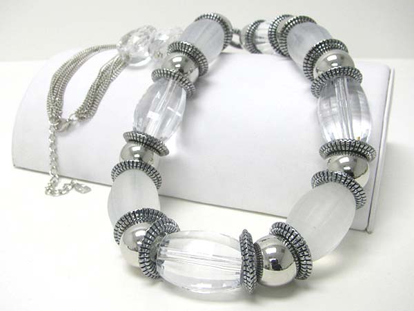 Chunky smokey clear acryl nugget and metal ball long necklace earring set