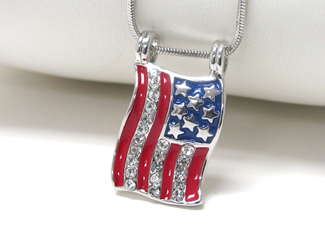 Made in korea whitegold plating epoxy and crystal american flag pendant necklace