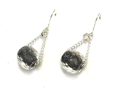 Acrylic ball dangling earring