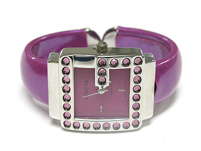 Crystal accent g shape face bangle watch