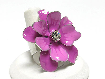 Crystal and enamel metal flower adjustable ring