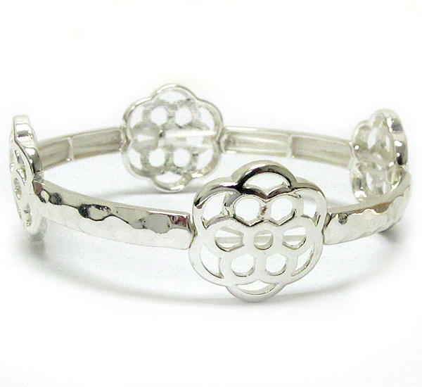 Designer pattern flower and hammered metal band stretch bracelet