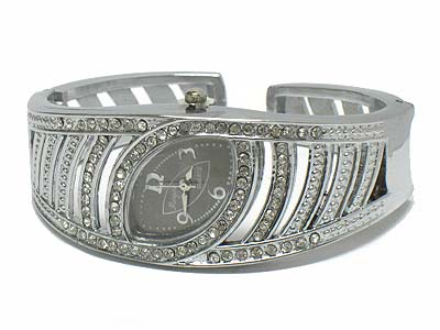 Crystal inclined oval face bangle watch