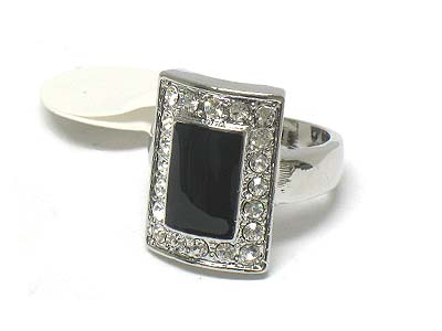 Acryl stone and crystal deco ring