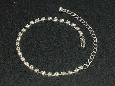 Rhinestone single line bracelet