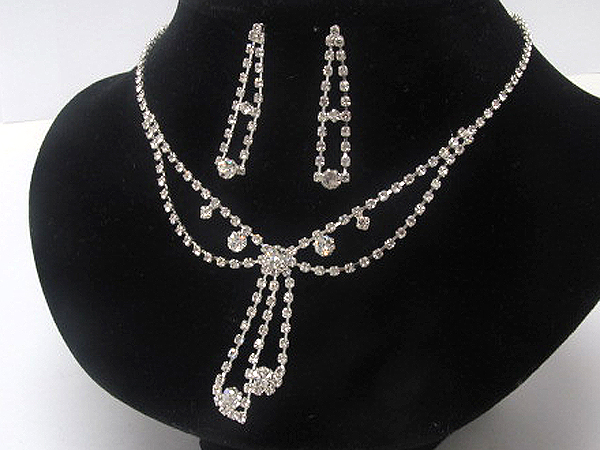 Four oval rhinestone patern party necklace earring set