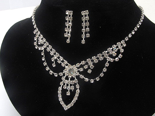 Rhinestone triple line patern drop oval dangle party necklace earring set