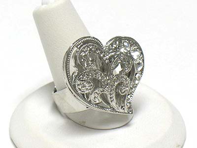 Crystal metal filigree heart adjustable ring