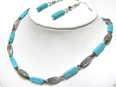 Turquoise and metal bar necklae and earring set