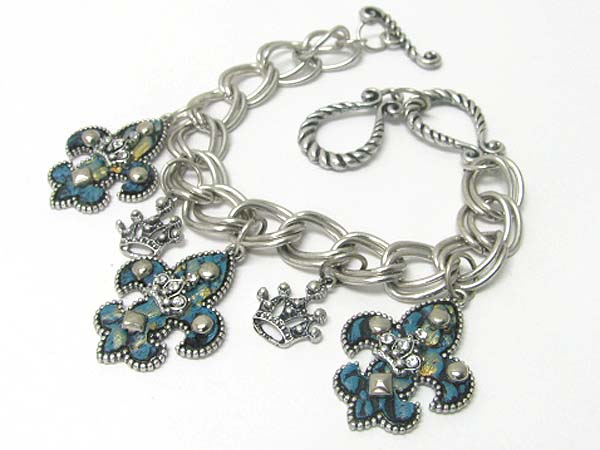 Medieval design metal fleur de lis charm dangle chain bracelet