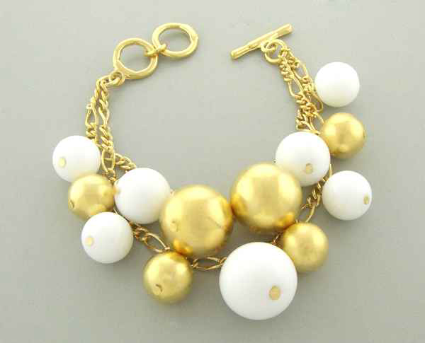 Multi acryl pearls and metal balls chain bracelet