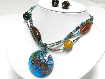 Murano glass art round pendant necklace and earring set