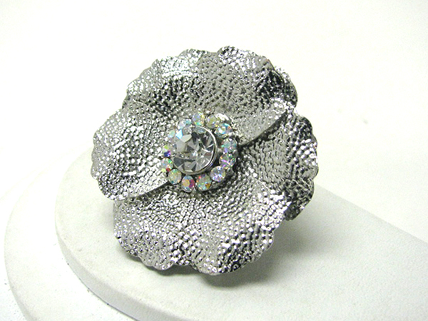 Crystal center large metal flower stretch ring