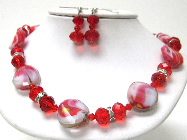 Facet glass art disk and beads necklace earring set