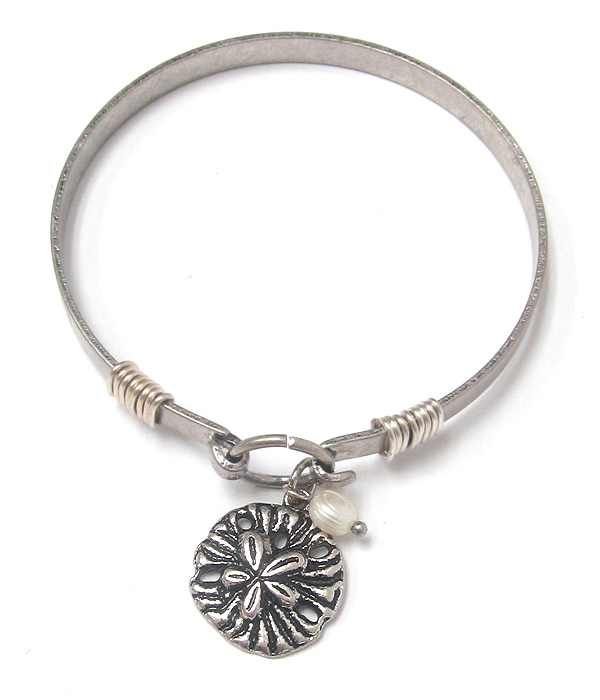 Sand dollar charm wire bangle bracelet