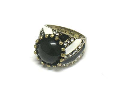 Antique style crystal deco two tone colored onyx ball ring