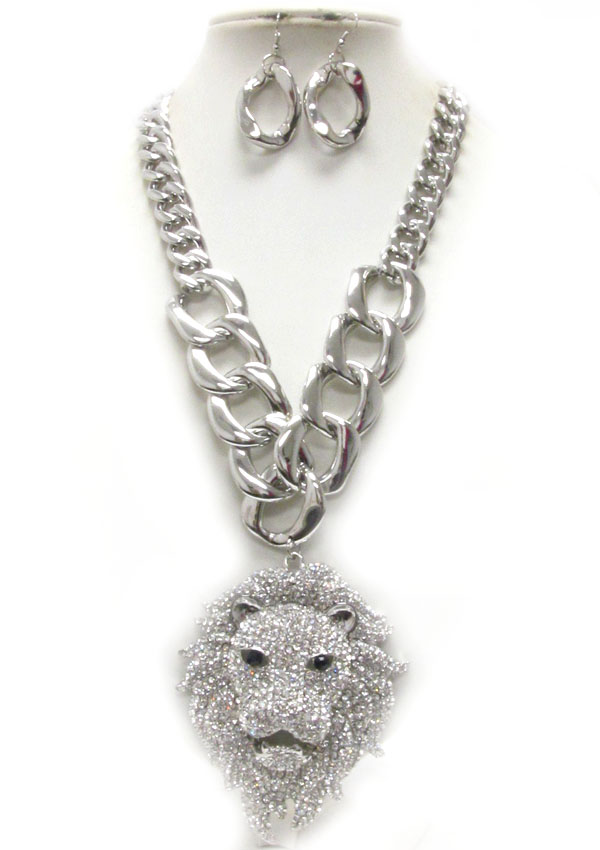 Crystal pave large lion head pendant and thick chain rihanna style necklace earring set