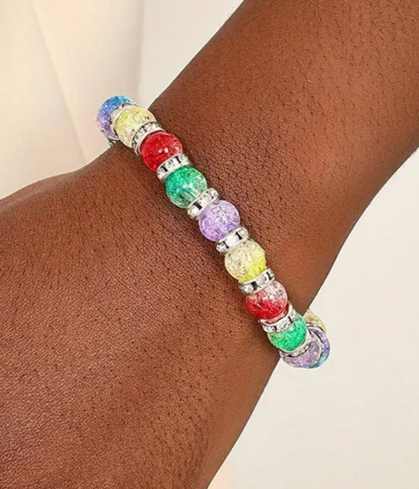 Boho style acrylic bead stretch bracelet