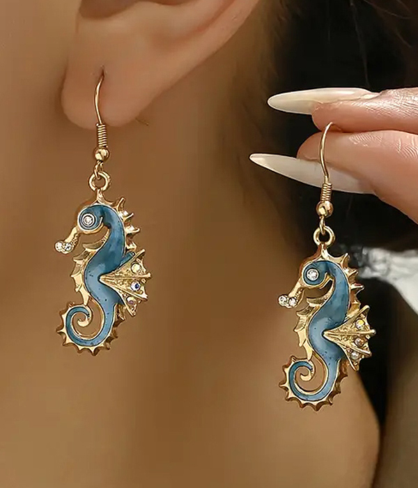 Sealife theme epoxy seahorse earring