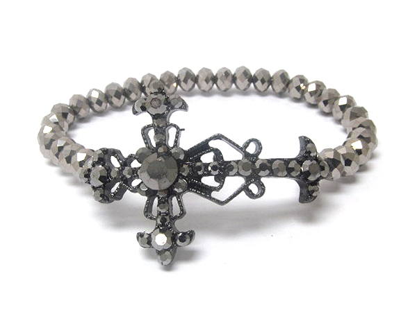 Crystal cross and beads stretch bracelet