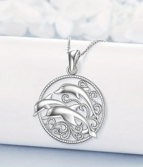 Sealife theme dolphin pendant necklace