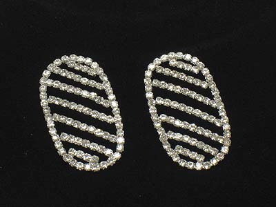 Rhinestone simple oval earring 